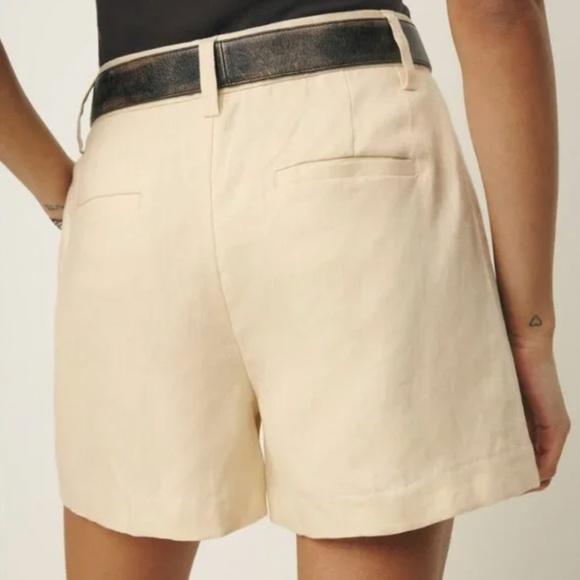 ✨ SALE✨ Reformation Alex Linen Short Bermuda Sz10 Sugar/Beige/Light Tan - Picture 2 of 9